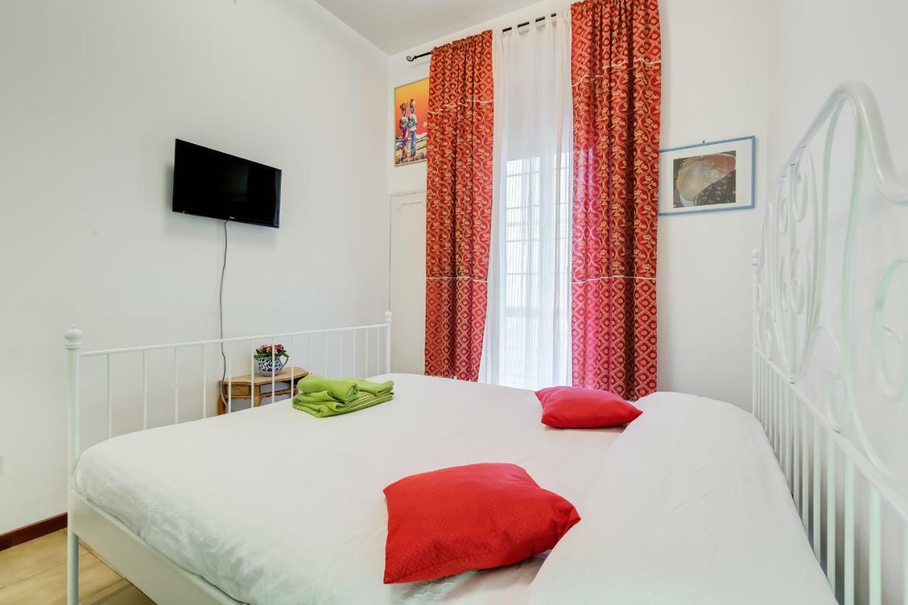 Casa Vacanza Home Sweet Home Di Fatha ローマ エクステリア 写真